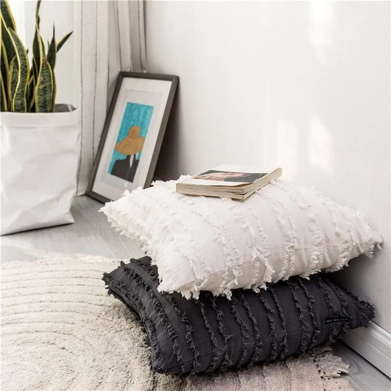 Chic Tassel-Embellished Embroidered Pillow Cover - 45x45cm